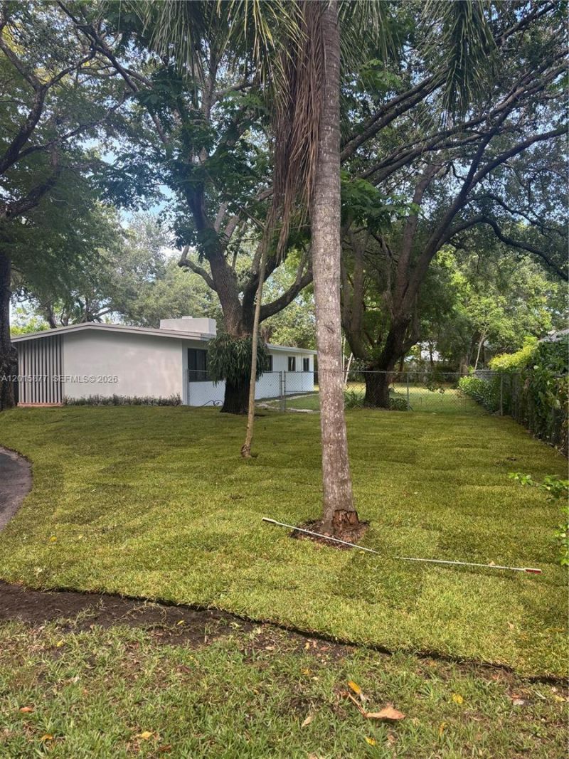 12725 SW 80th Ave, Pinecrest, FL 33156 Photo