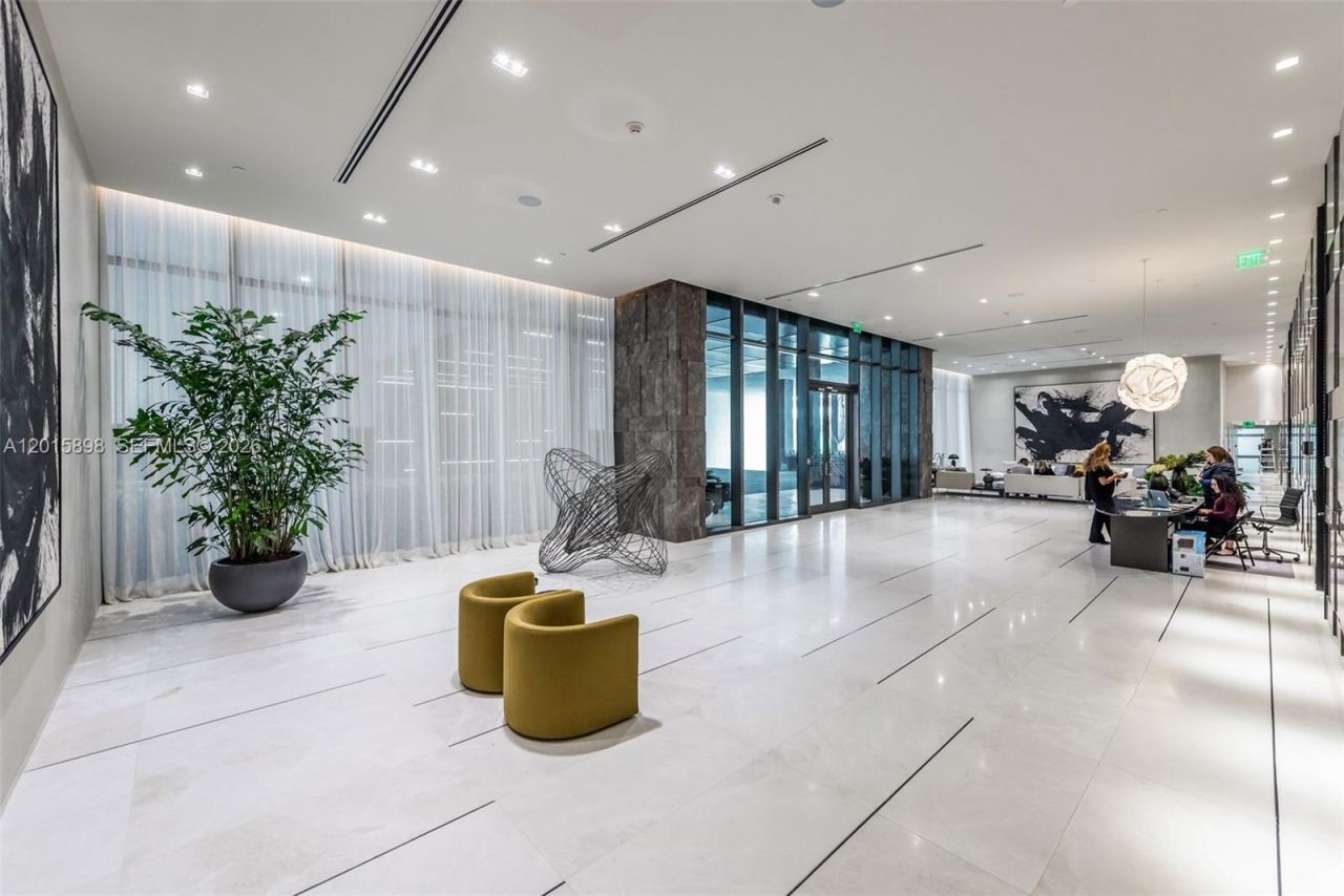 480 NE 31st St , Unit 1802, Miami, FL 33137 Photo