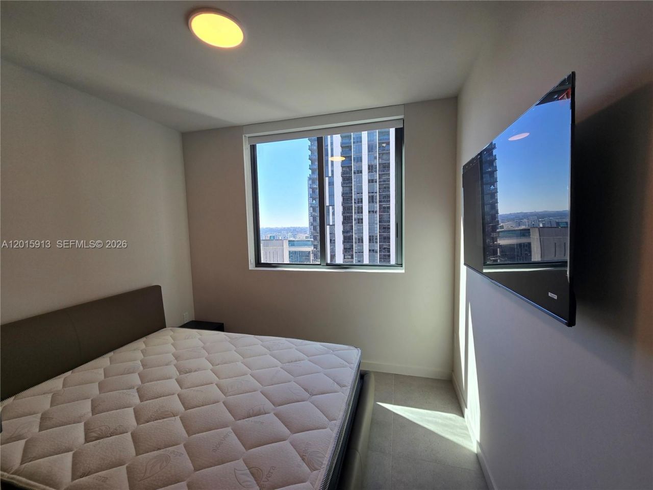 121 NE 5 St , Unit 2908, Miami, FL 33132 Photo