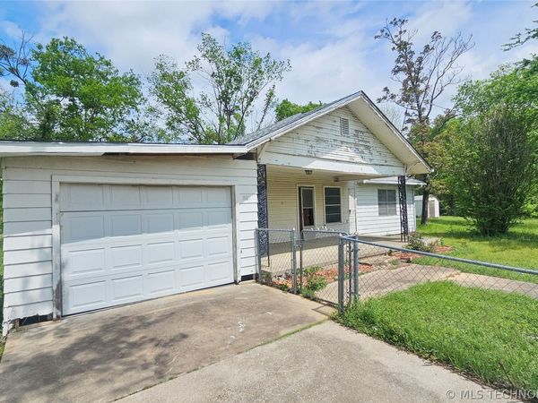 506 7th Street , Stuart, OK 74570