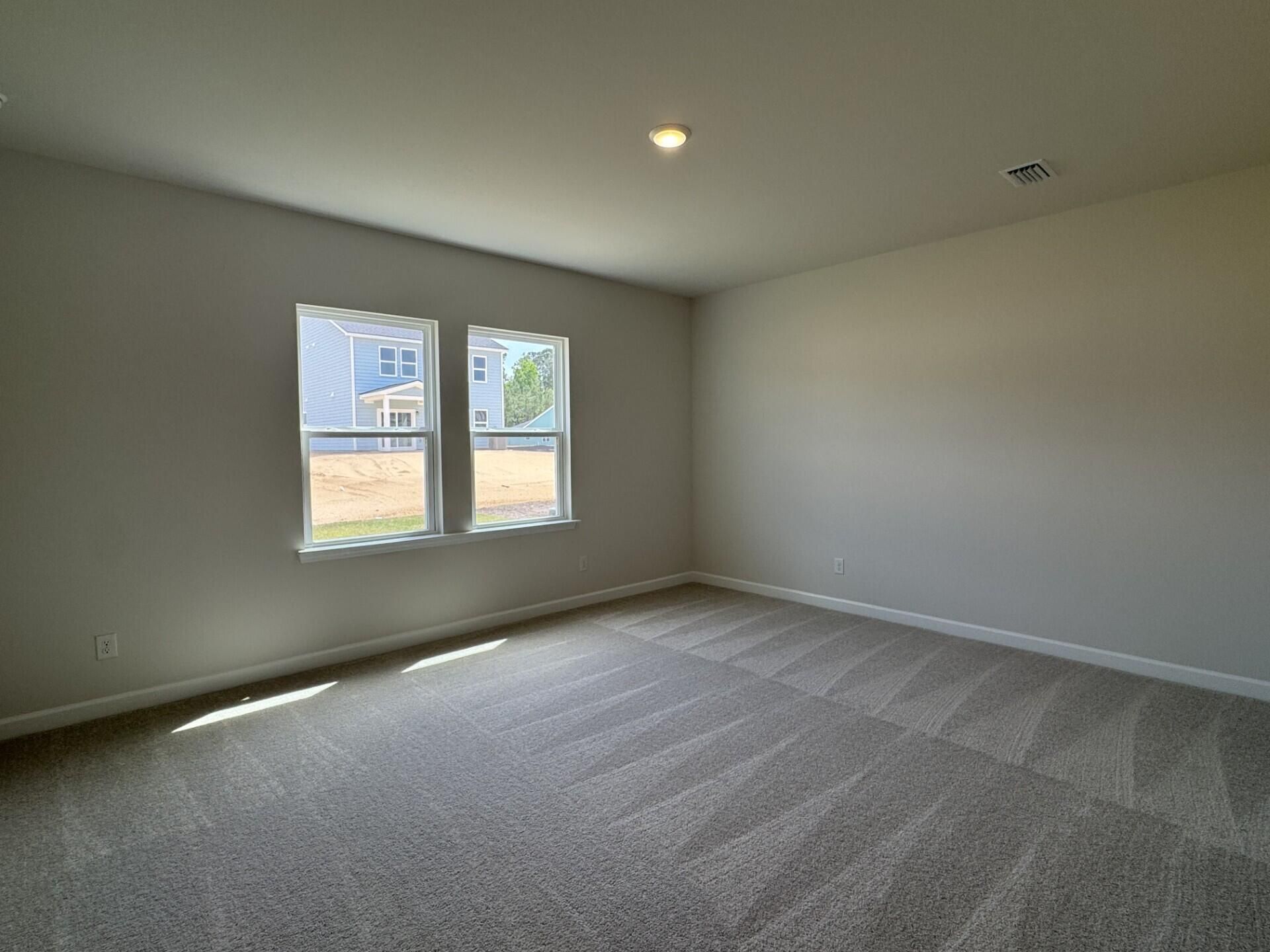 4008 Lemon Grass Lane Photo 13