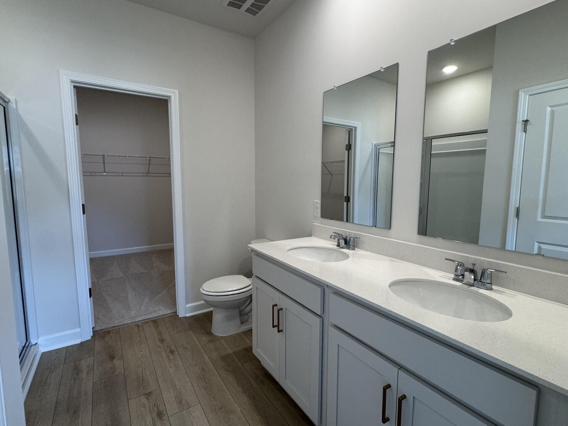 4008 Lemon Grass Lane Photo 14