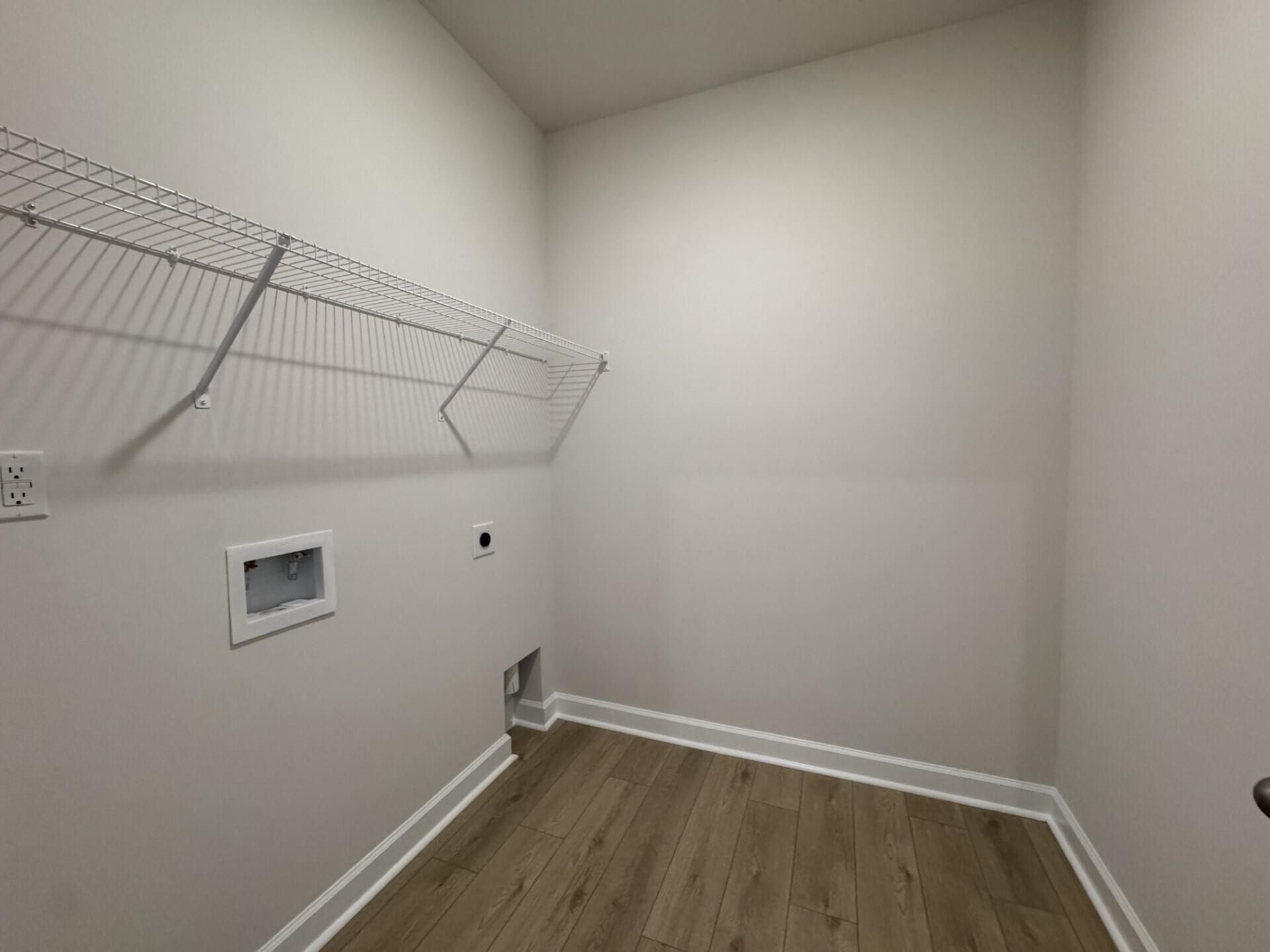 4008 Lemon Grass Lane Photo 22
