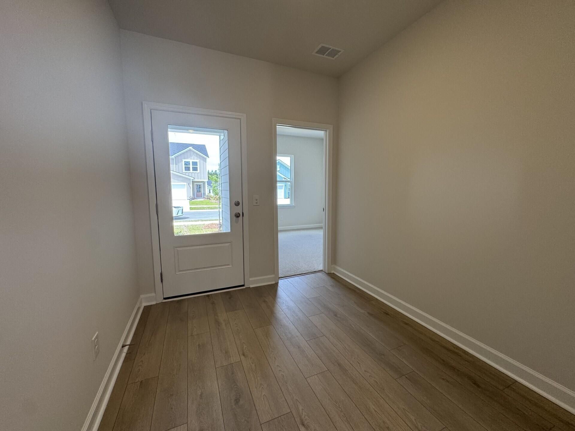4008 Lemon Grass Lane Photo 5