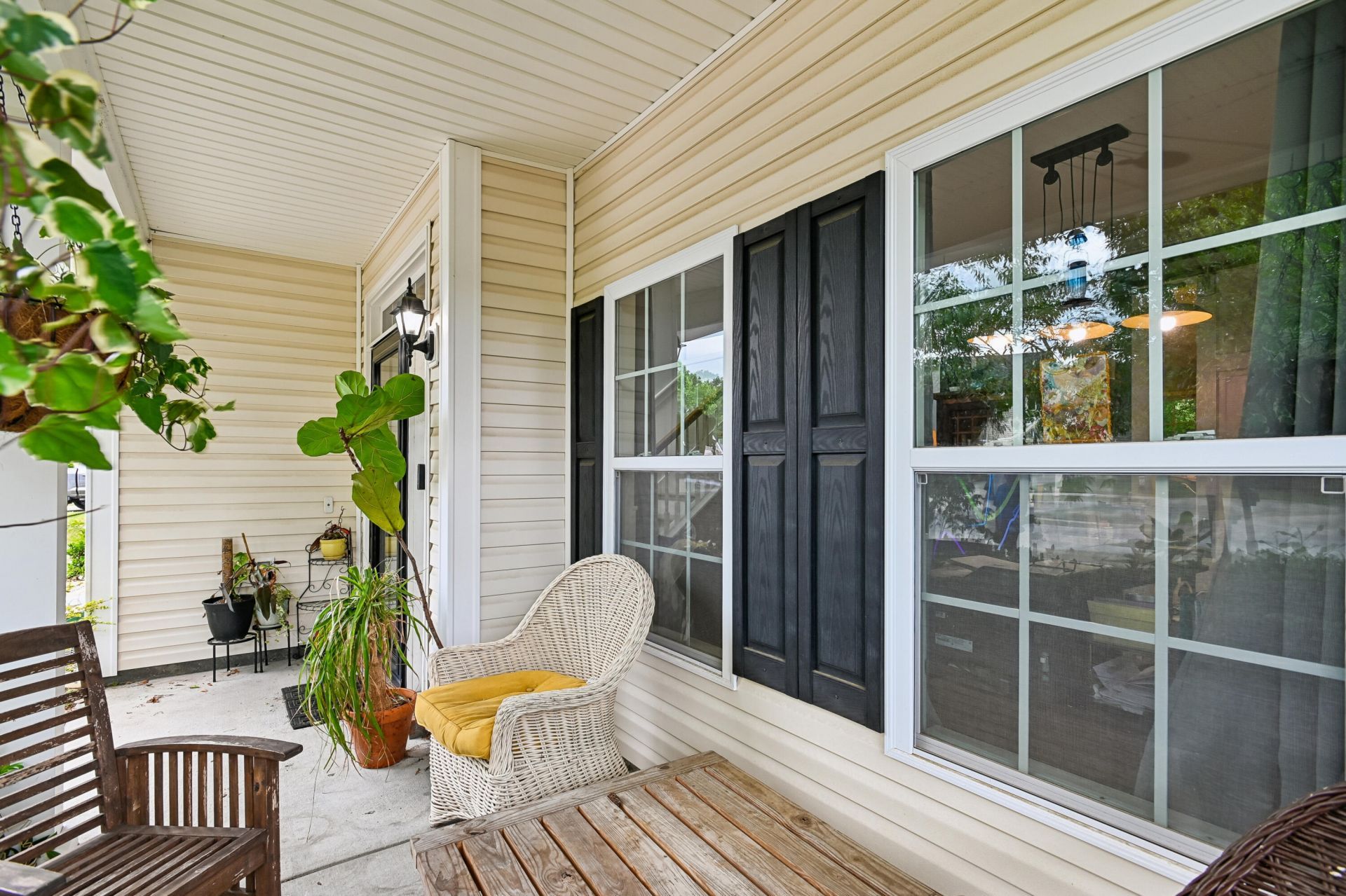 1516 Maple Grove Drive Photo 4
