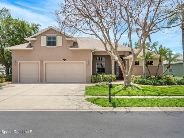 2242 Woodfield Circle , Melbourne, FL 32904