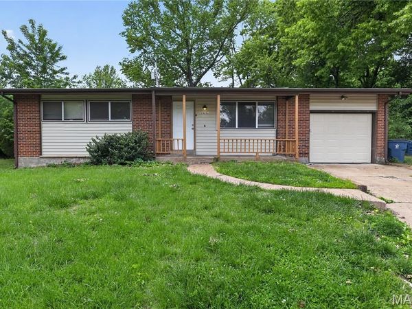 10251 Dacey Court , St Louis, MO 63136