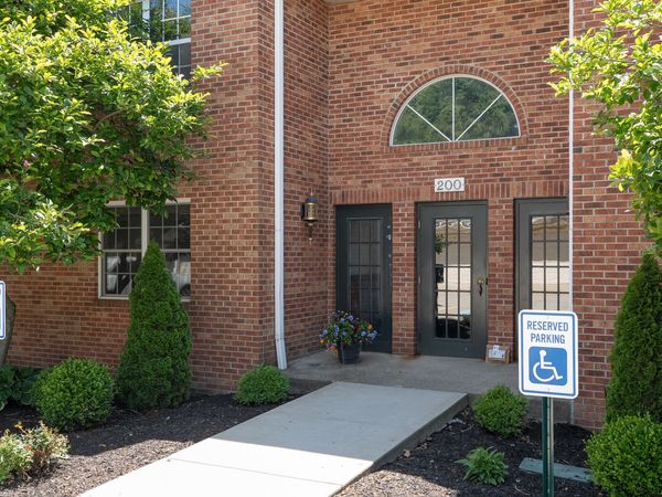 206 Spindle Top Lane, Unit 206, Fort Thomas, KY 41075