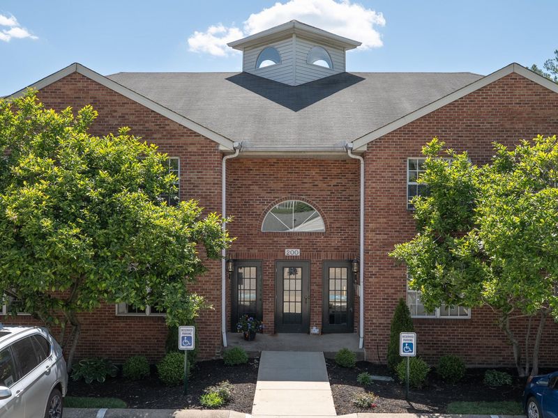 206 Spindle Top Lane, Unit 206, Fort Thomas, KY 41075 Photo 2