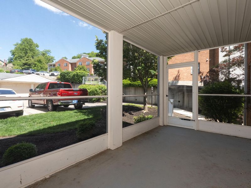 206 Spindle Top Lane, Unit 206, Fort Thomas, KY 41075 Photo 5