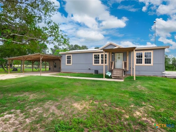 149 High Ridge Meadows Drive , Gonzales, TX 78629