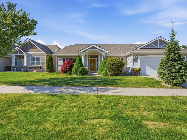 2610 W Parkway Dr, Spokane, WA 99208