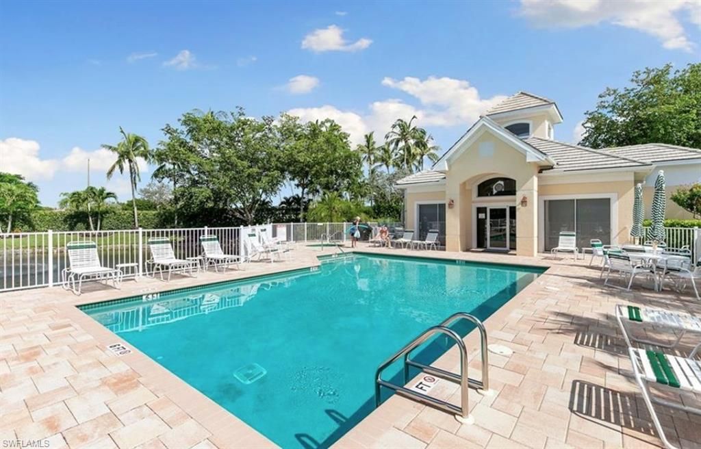 8540 Mystic Greens Way, Unit 305, Naples, FL 34113 Photo