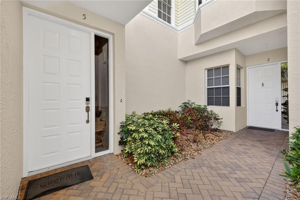 8540 Mystic Greens Way, Unit 305, Naples, FL 34113 Photo