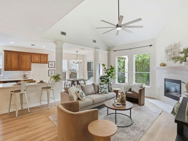 2112 Burnie Bishop PL, Cedar Park, TX 78613