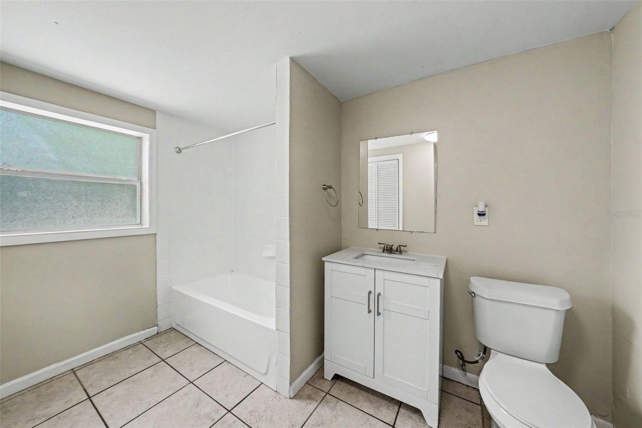 10209 N 28th Street, Tampa, FL 33612 Photo