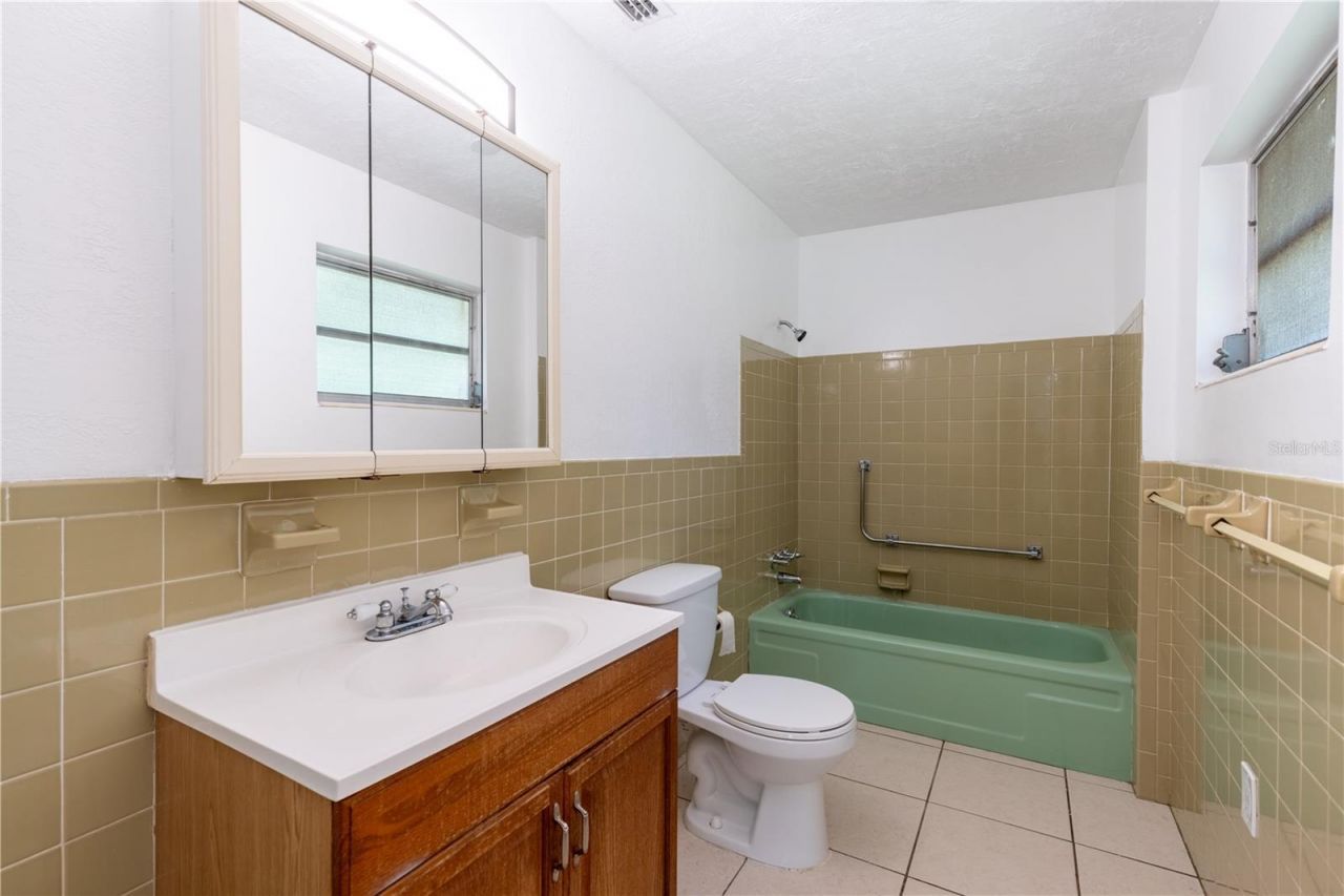 18 N Harrison Street, Beverly Hills, FL 34465 Photo