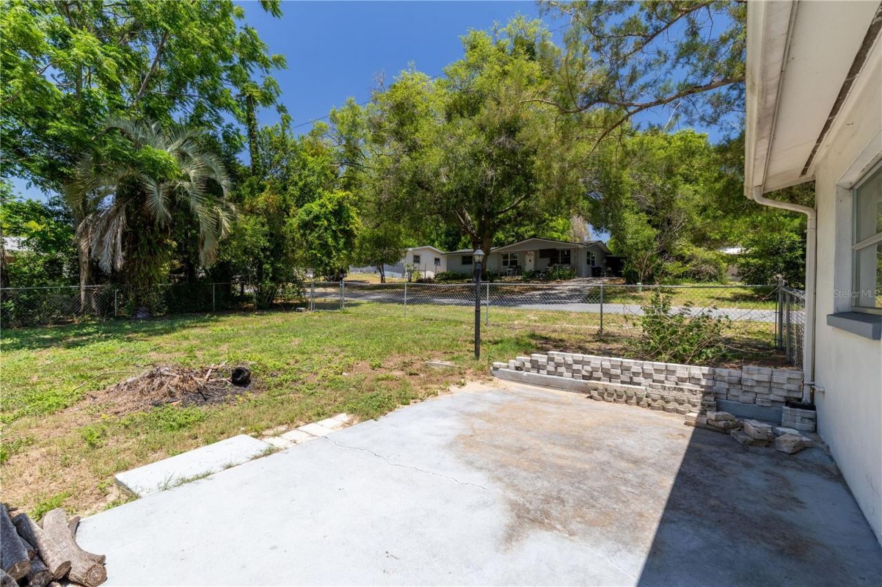 18 N Harrison Street, Beverly Hills, FL 34465 Photo