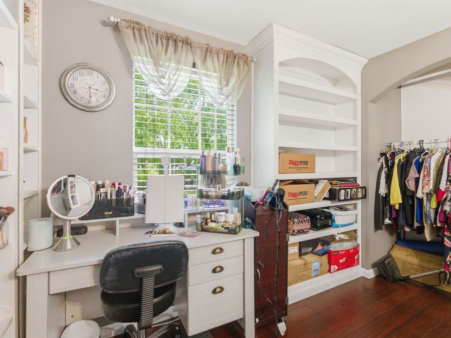 Property Image 35