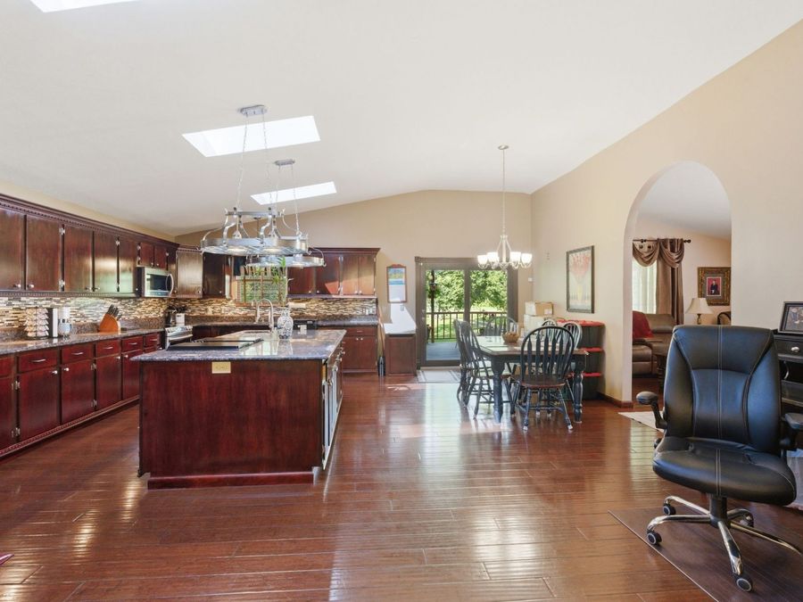 Property Image 38