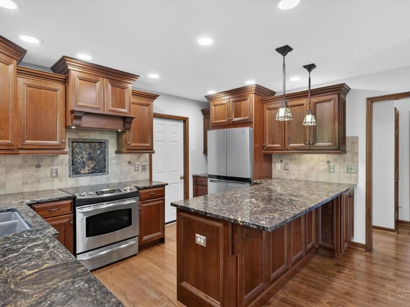 8883 Appleseed Drive, Symmes Township, OH 45249 Photo 22