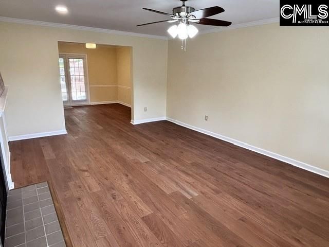 210 Carlyle Circle Photo 6