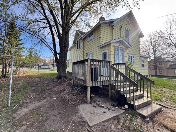 401 Elm Street, Spooner, WI 54801
