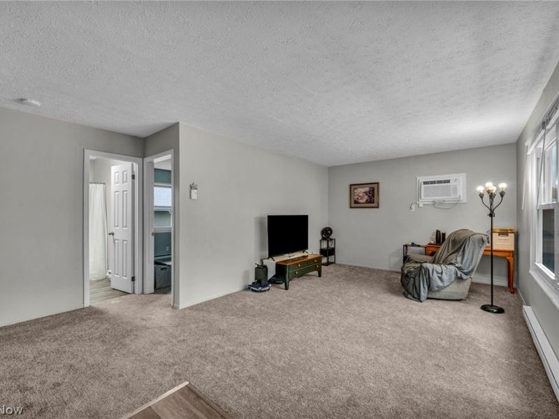 1529 Benjamin Court, Kent, OH 44240 Photo 3