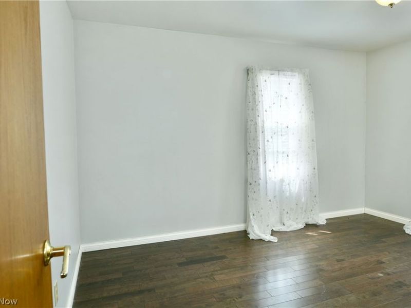 406 McDonald Avenue, Mc Donald, OH 44437 Photo 18
