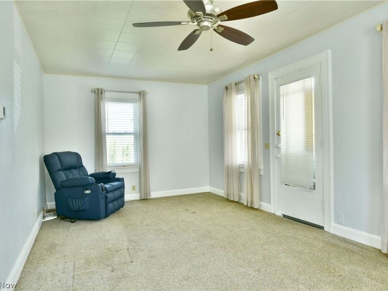 406 McDonald Avenue, Mc Donald, OH 44437 Photo 6