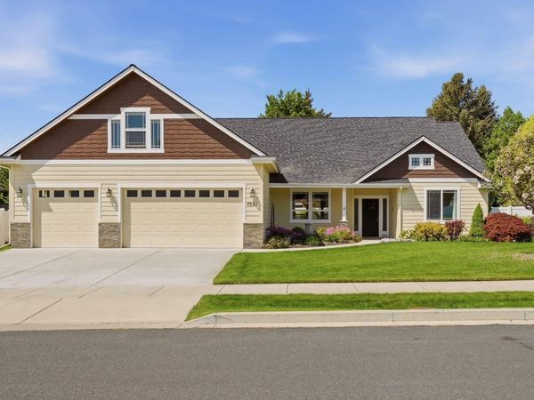 7521 N E St, Spokane, WA 99208