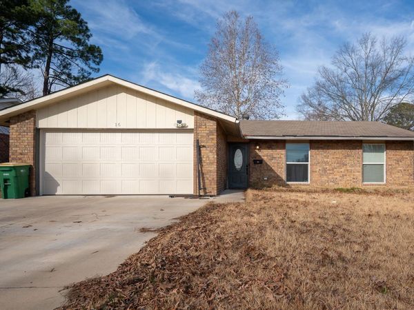 16 Glenbrook Place, Sherwood, AR 72120