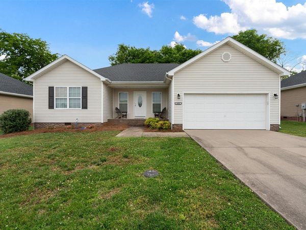 600 Stone Hollow Lane , Bowling Green, KY 42101