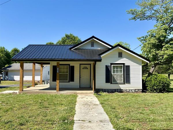 763 N Main Street , Russellville, KY 42276