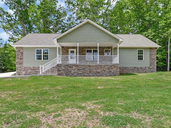 310 Summerwind Drive, Crossville, TN 38571