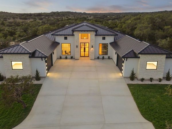 116 Fortunate son, Boerne, TX 78006