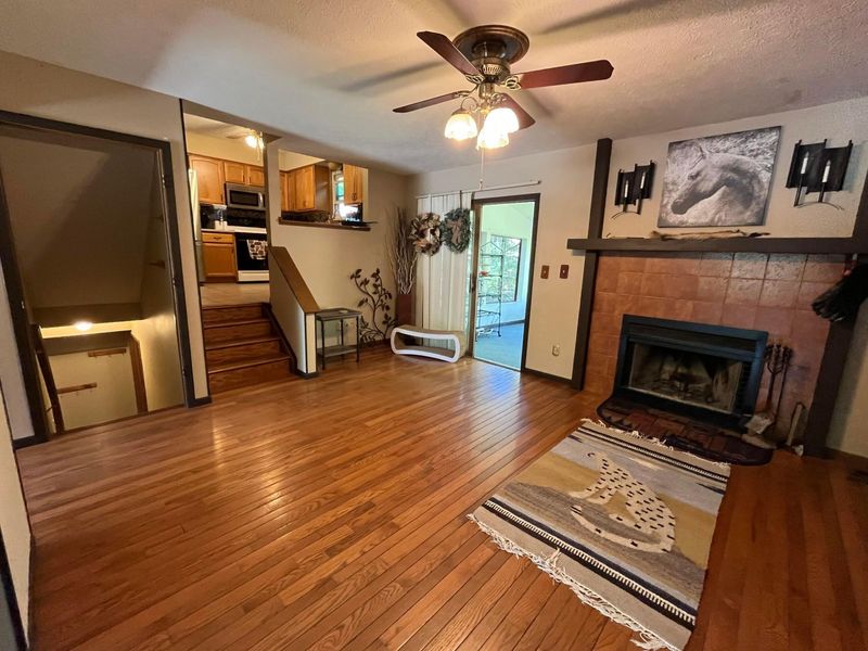 950 Ridenour Road , Gahanna, OH 43230 Photo 3