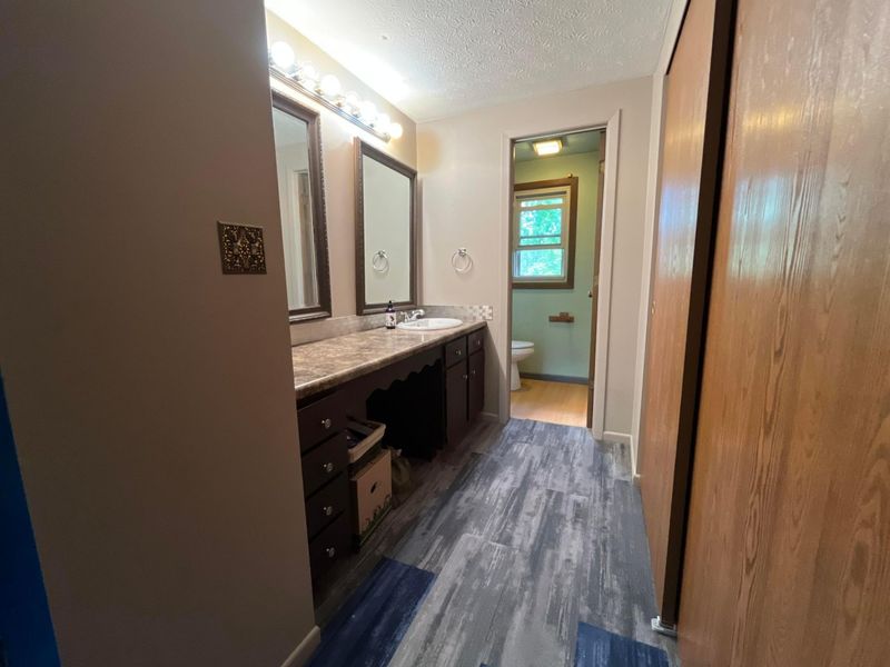 950 Ridenour Road , Gahanna, OH 43230 Photo 46