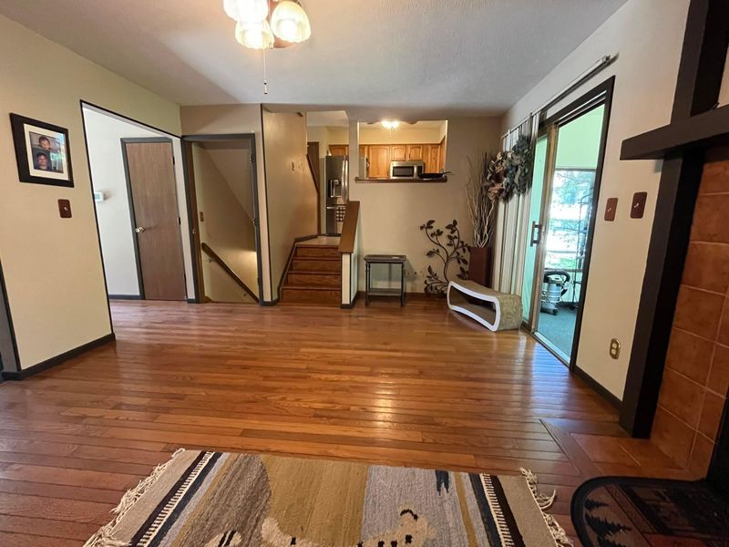 950 Ridenour Road , Gahanna, OH 43230 Photo 5