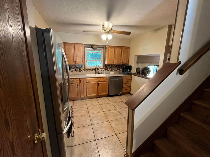 950 Ridenour Road , Gahanna, OH 43230 Photo 6
