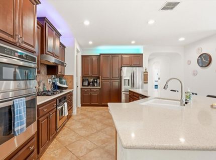 1053 Hillsdale Ln, Lincoln, CA 95648 Photo
