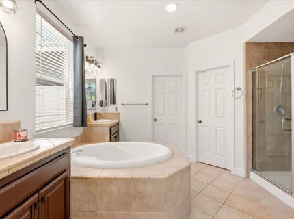1053 Hillsdale Ln, Lincoln, CA 95648 Photo