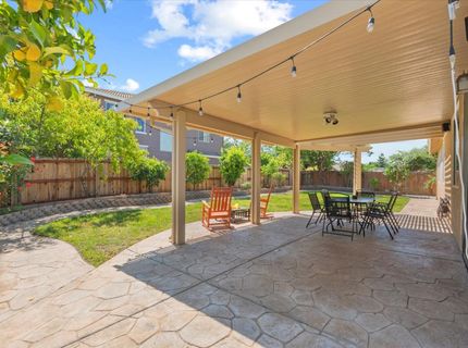 1053 Hillsdale Ln, Lincoln, CA 95648 Photo
