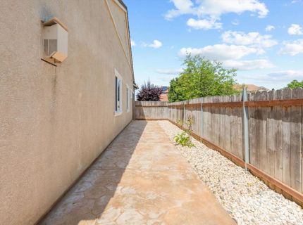 1053 Hillsdale Ln, Lincoln, CA 95648 Photo