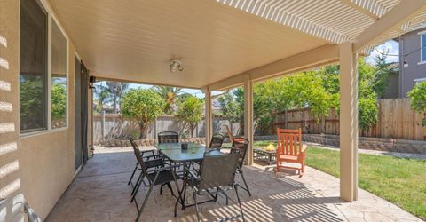1053 Hillsdale Ln, Lincoln, CA 95648 Photo