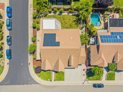 1053 Hillsdale Ln, Lincoln, CA 95648 Photo