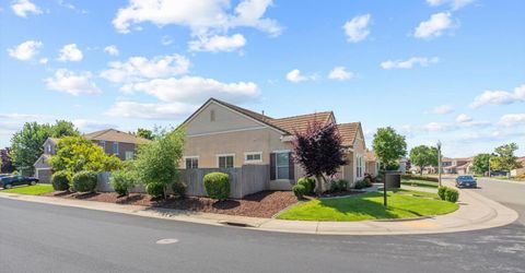 1053 Hillsdale Ln, Lincoln, CA 95648 Photo