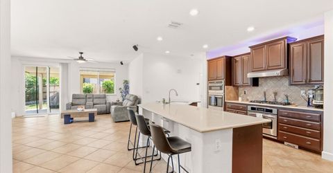 1053 Hillsdale Ln, Lincoln, CA 95648 Photo