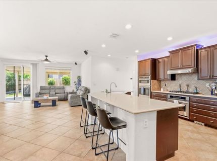1053 Hillsdale Ln, Lincoln, CA 95648 Photo