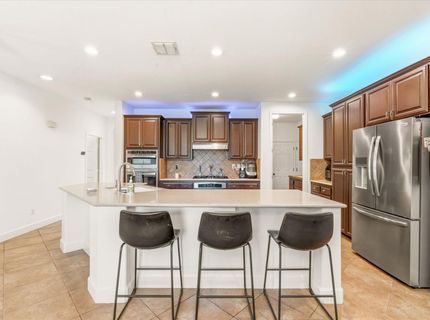 1053 Hillsdale Ln, Lincoln, CA 95648 Photo
